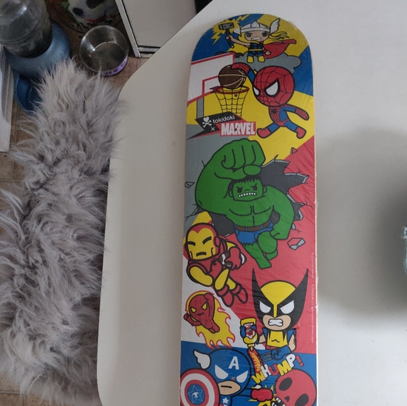 *rare* tokodoki x Marvel skateboard deck - Picture 5 of 5